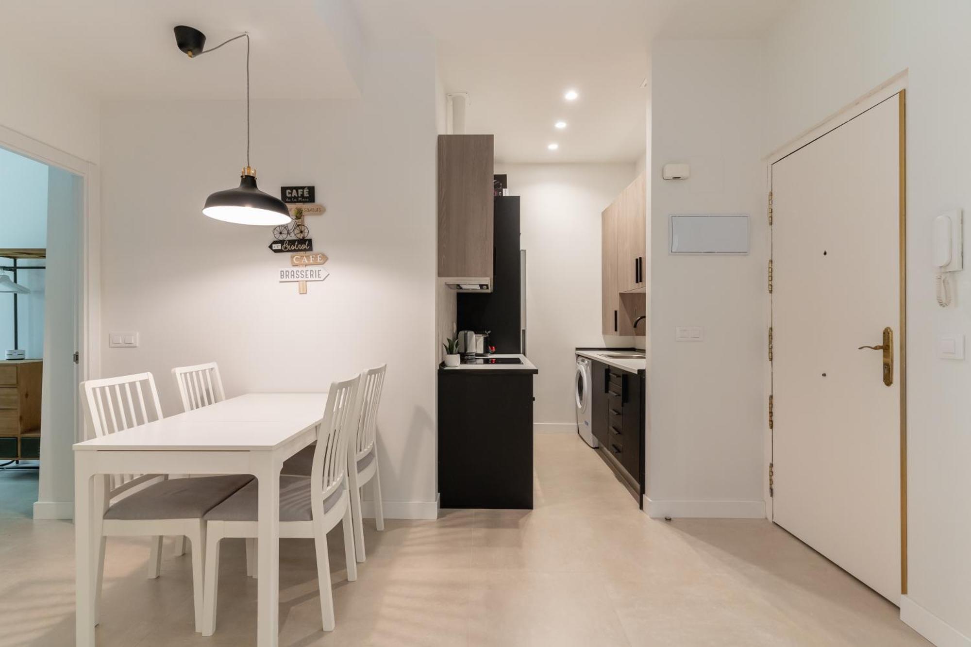 Appartement Cozy And Modern-2bedrooms 1bathroom-delicias Madrid